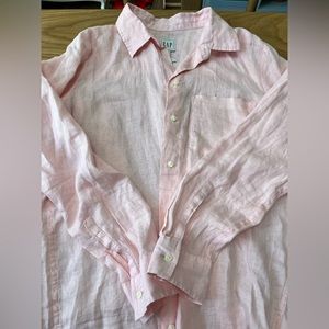 Gap linen boyfriend button down shirt